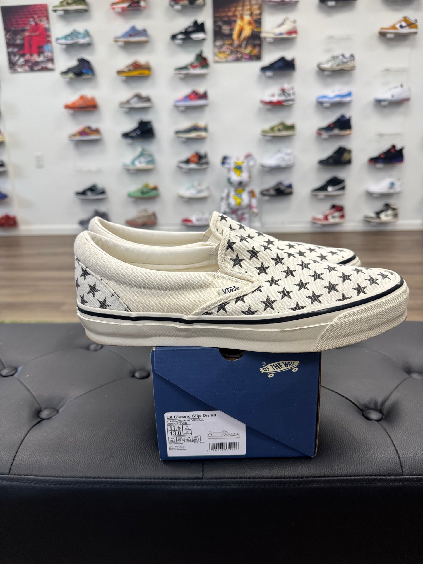 Vans Premium Classic Slip-On Stars Marshmallow Black - Size 11.5 (U)