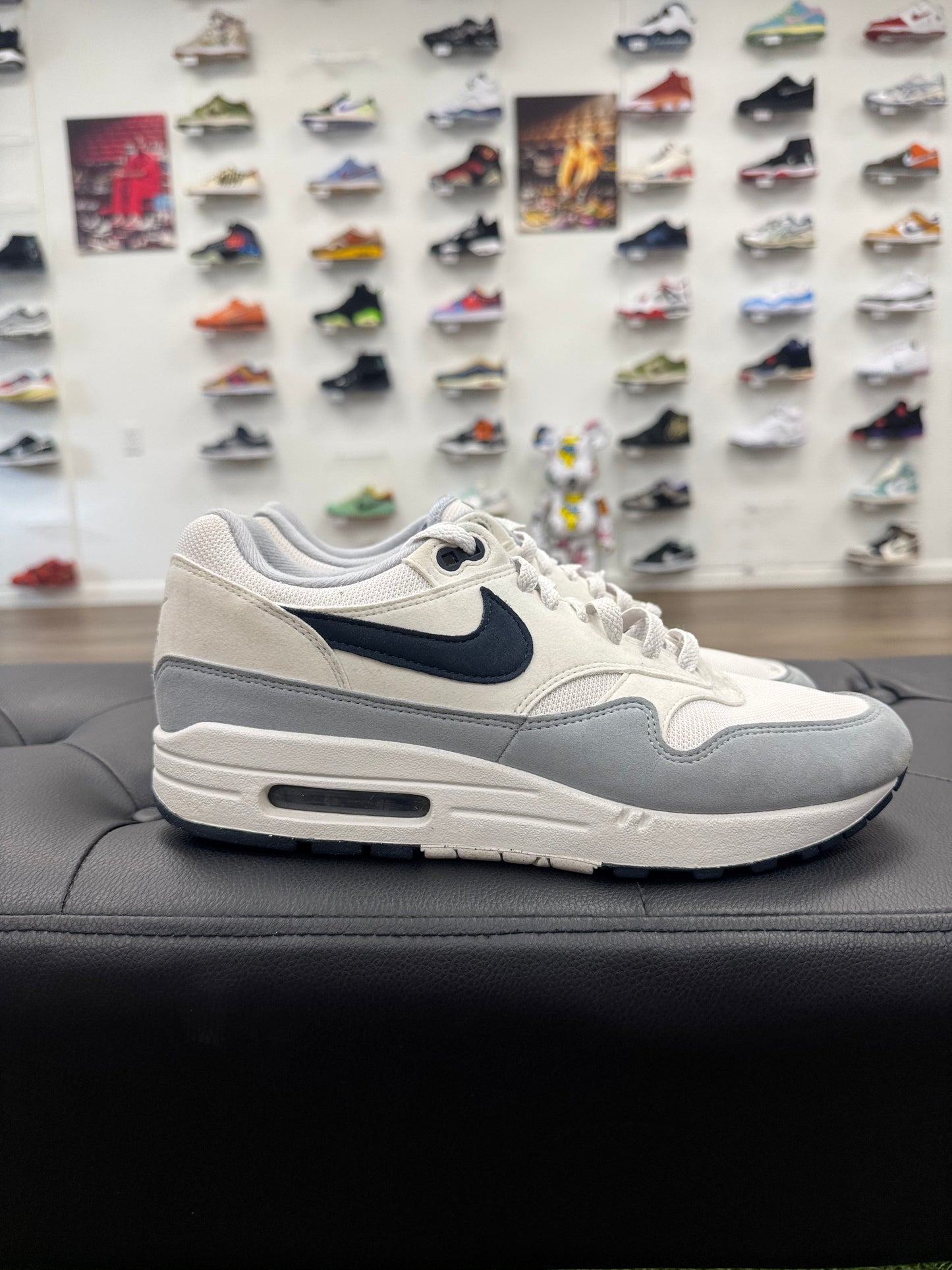 Nike Air Max 1 Platinum Tint Dark Obsidian - Size 9.5 (U)
