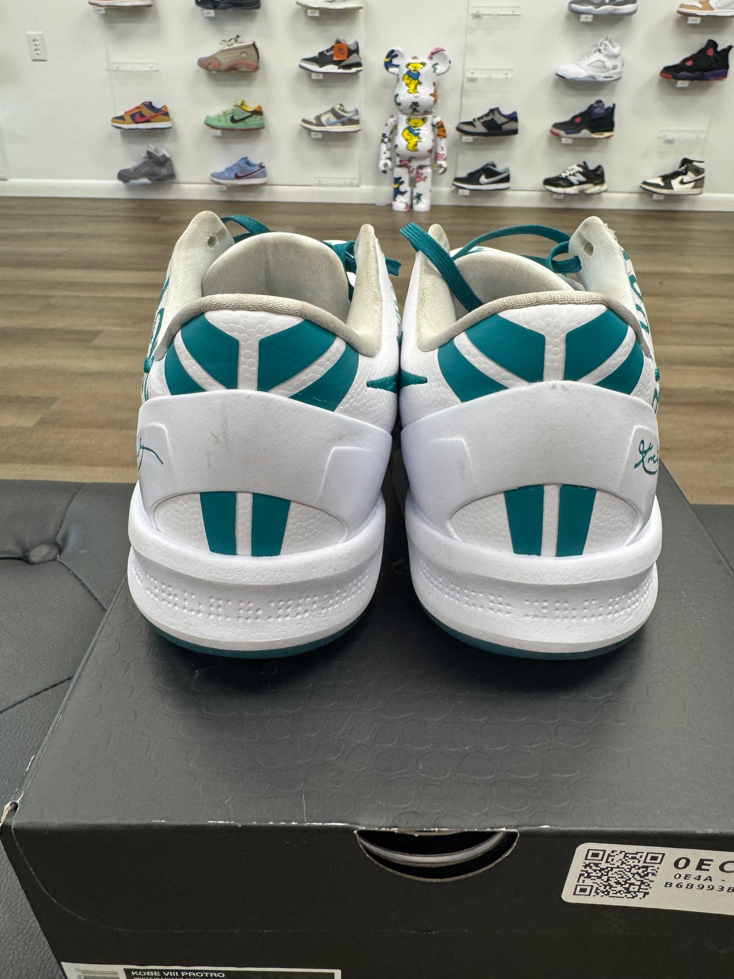 Nike Kobe 8 Protro Radiant Emerald - Size 11 (U)