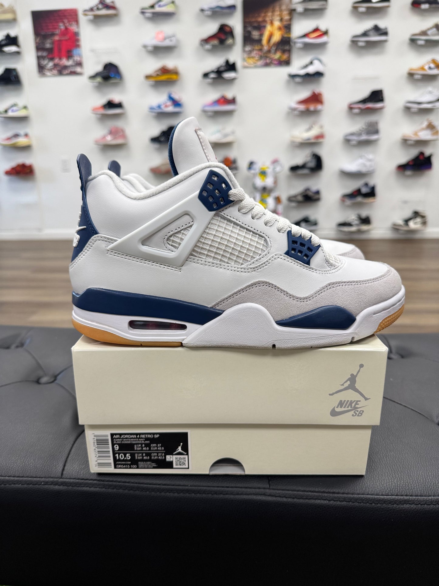 Jordan 4 Retro SB Navy - Size 9 (U)
