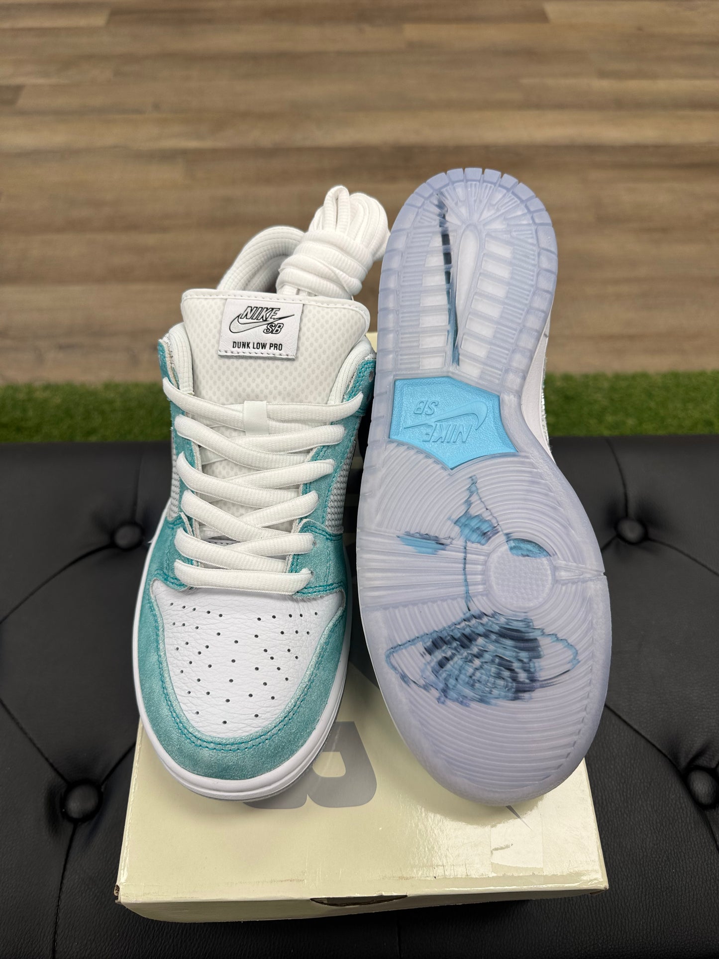 Nike SB Dunk Low April Skateboards - Size 9