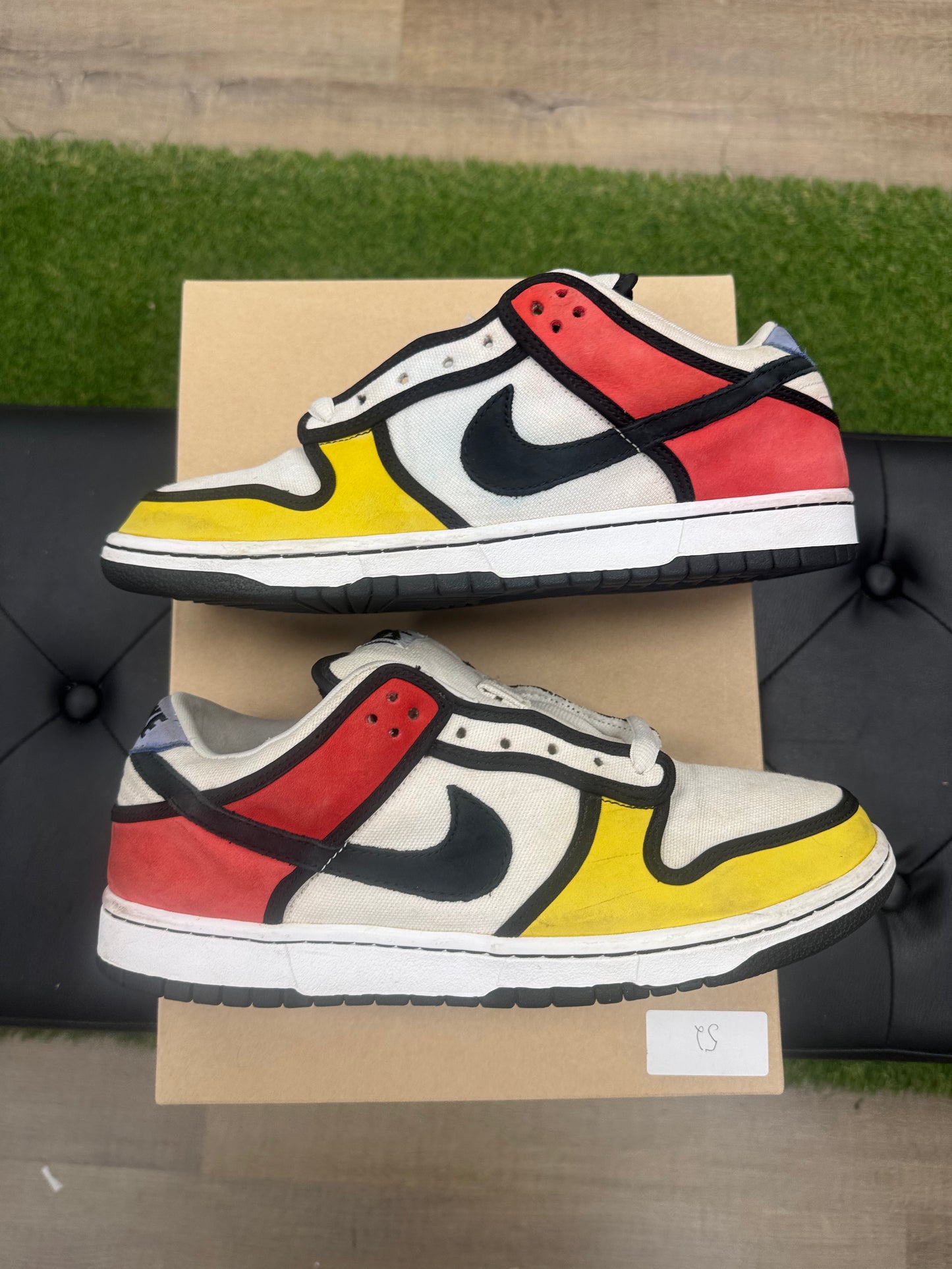 Nike SB Dunk Low Piet Mondrian - Size 10 (U)
