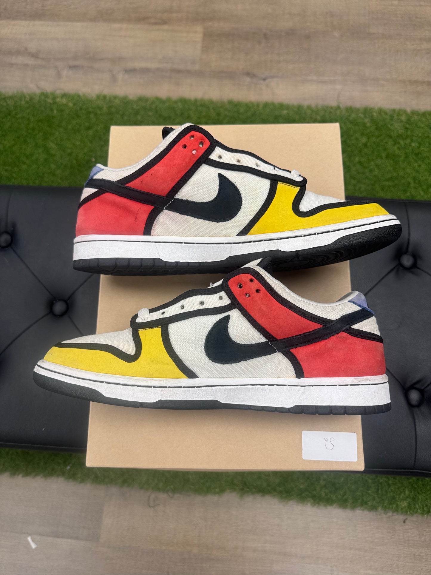 Nike SB Dunk Low Piet Mondrian - Size 10 (U)