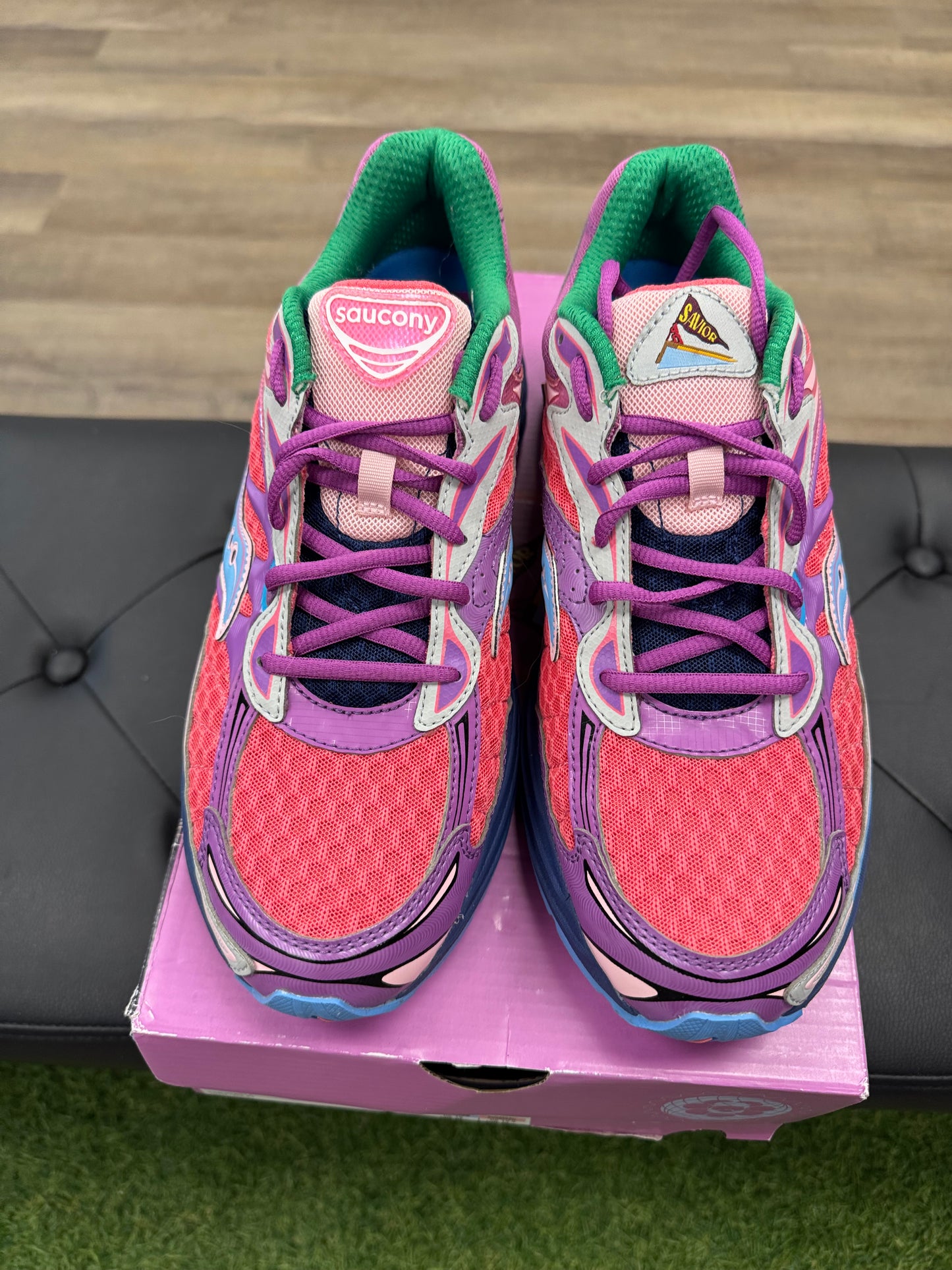 Saucony ProGrid Omni 9 Jae Tips To Do List Pink - Size 11 (U)
