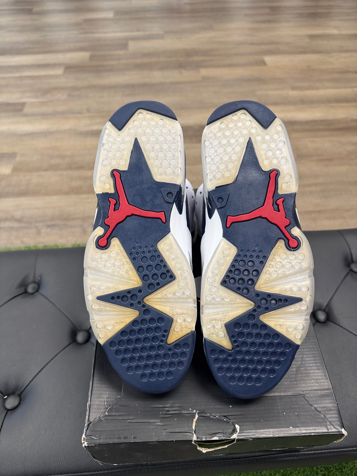 Jordan 6 Retro Olympic London (2012) - Size 10.5 (U)