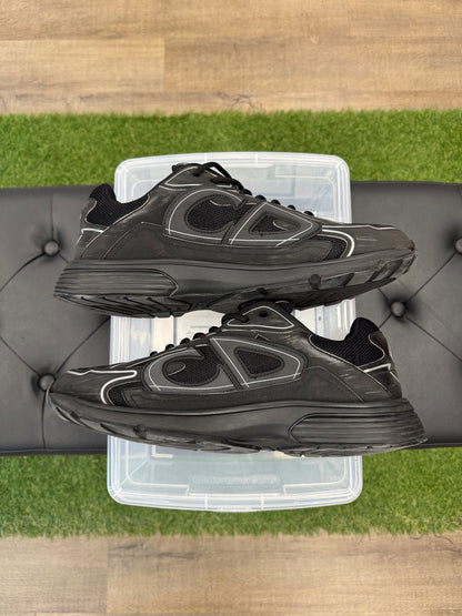 Dior B30 Triple Black - Size 13 (U)
