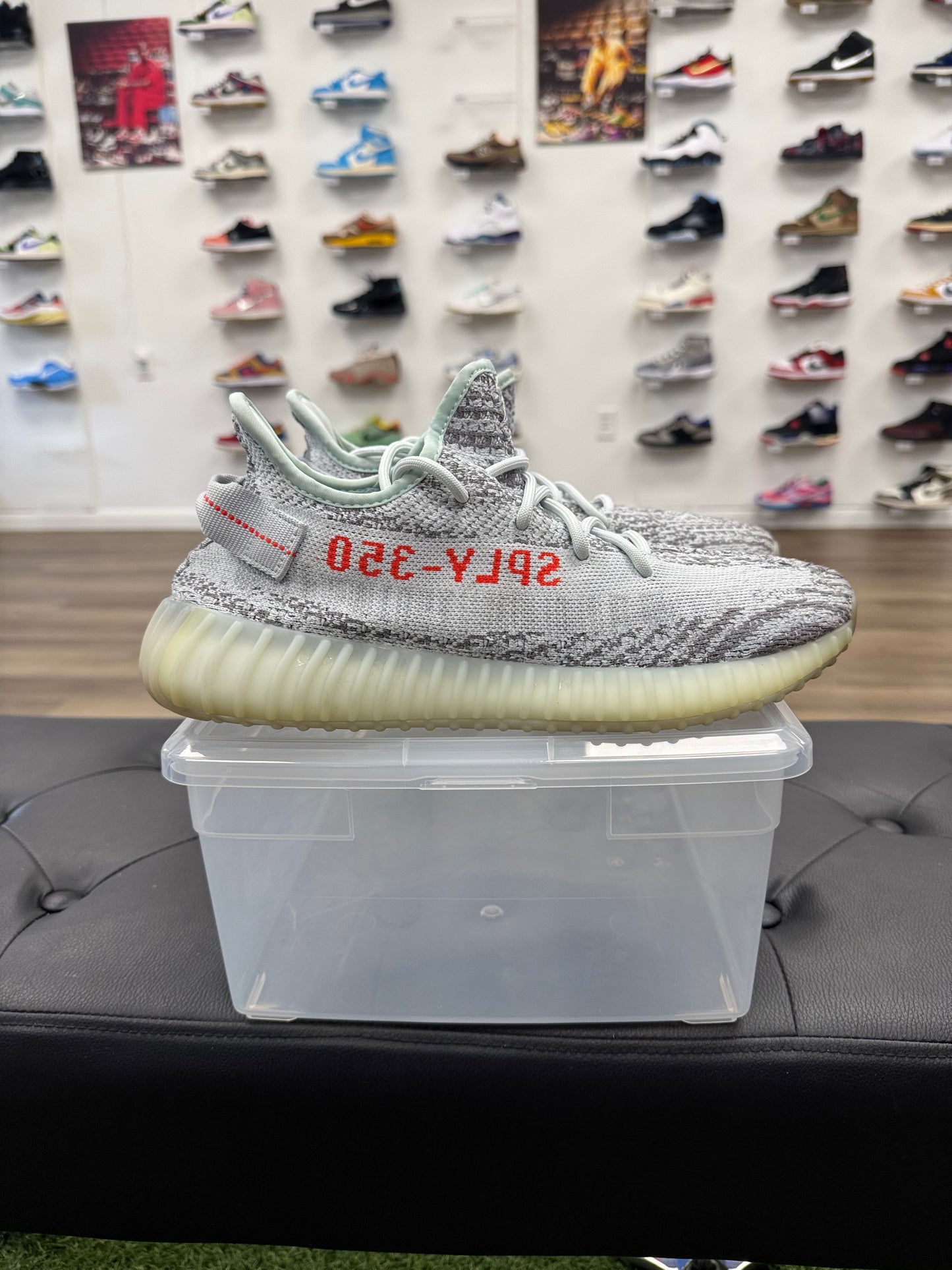 adidas Yeezy Boost 350 V2 Blue Tint - Size 9.5 (U)