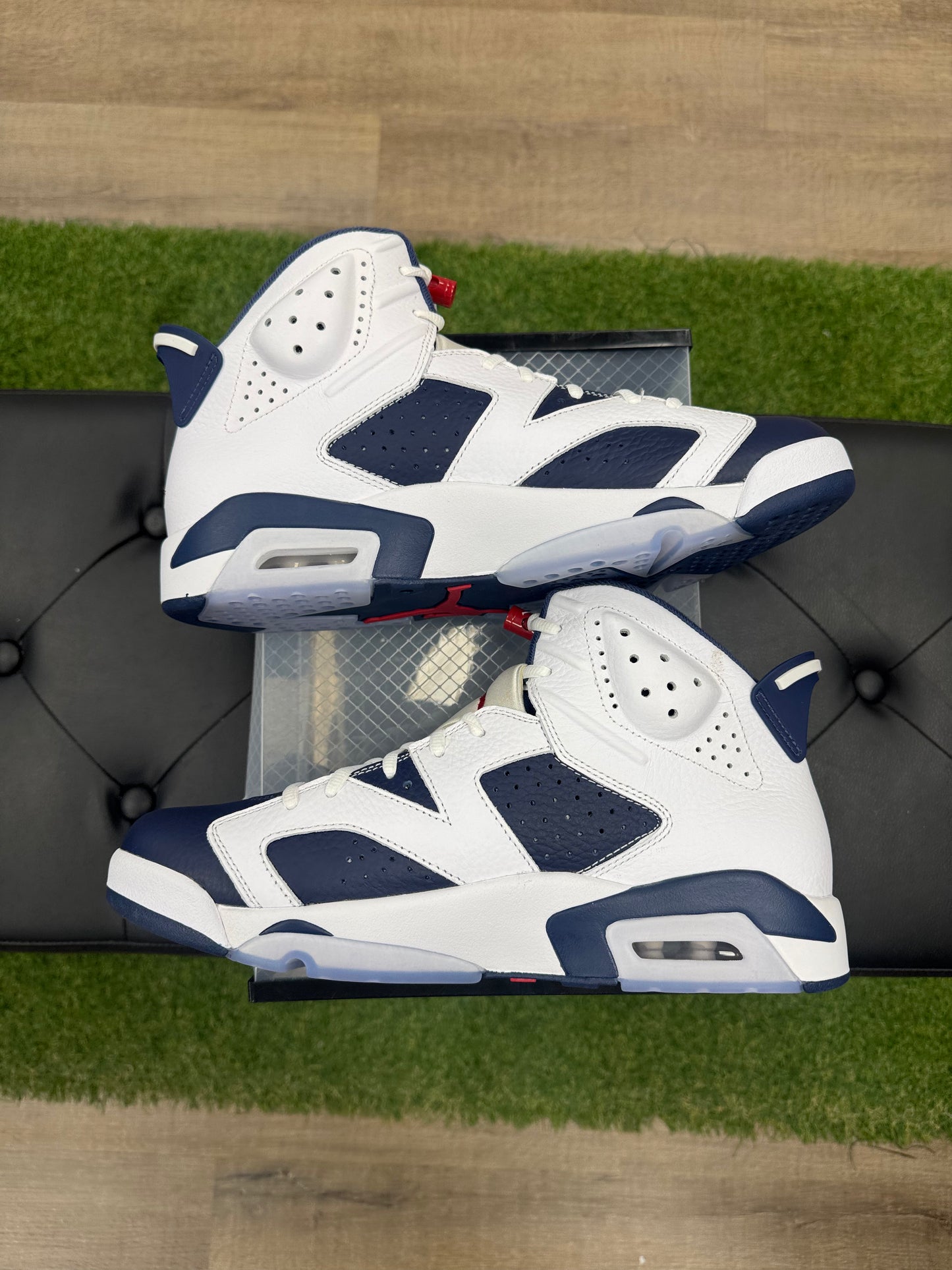 Jordan 6 Retro Olympic (2024) - Size 11
