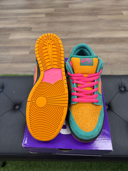 Nike SB Dunk Low Pro Green Noise Watermelon - Size 10