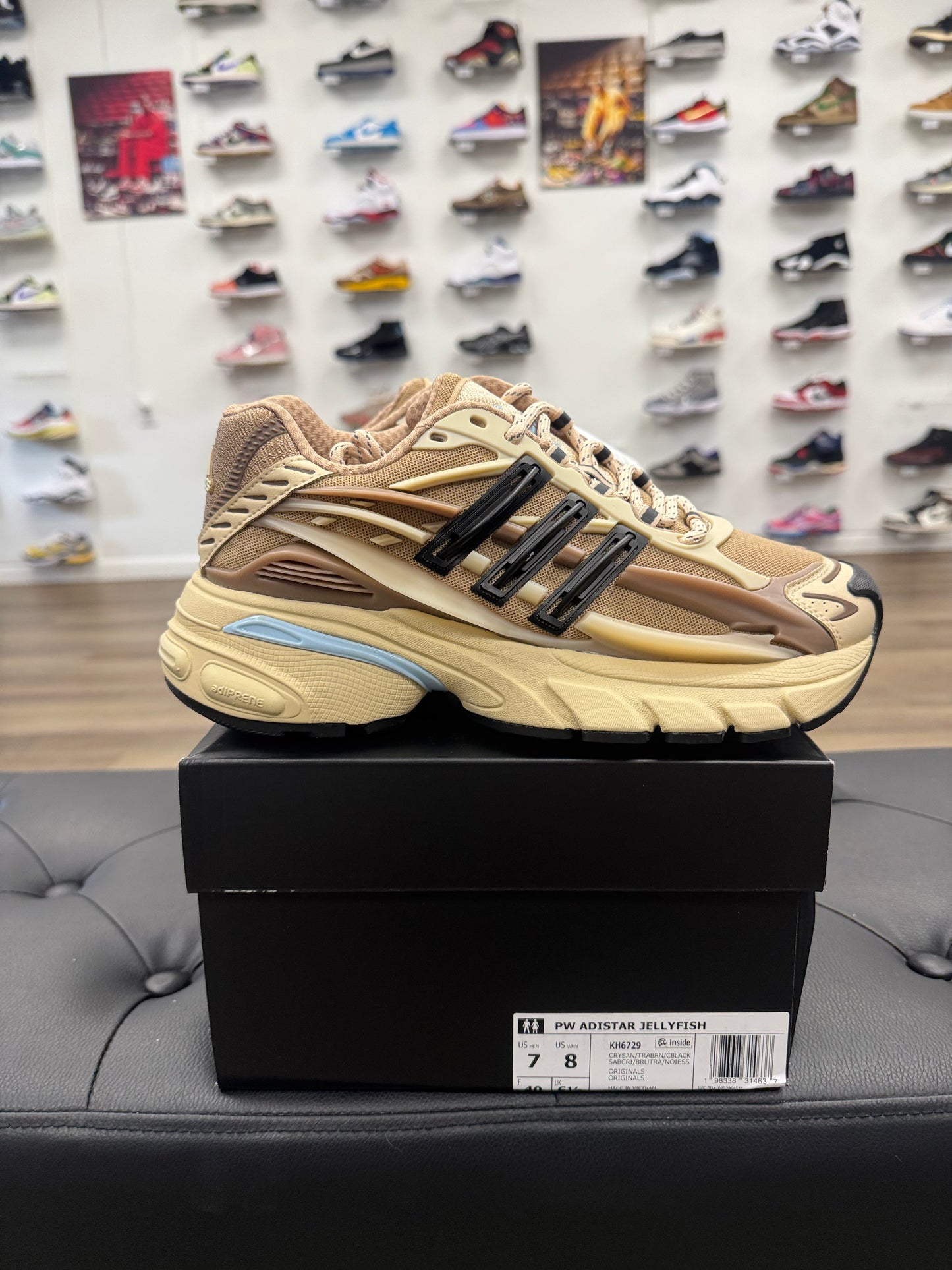 adidas Adistar Jellyfish Pharrell Williams Crystal Sand - Size 7
