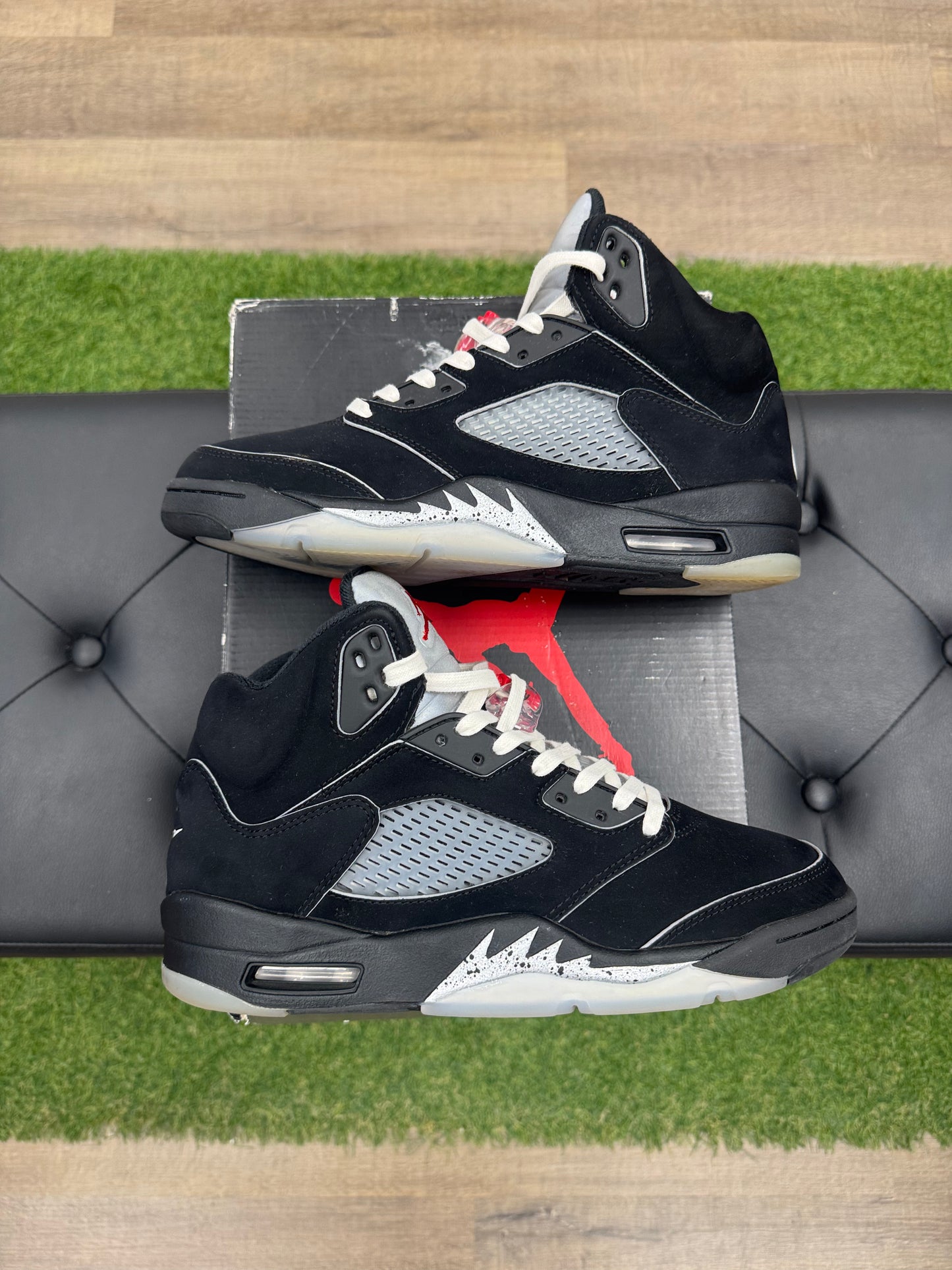 Jordan 5 Retro OG Black Metallic Reimagined - Size 8.5 (U)