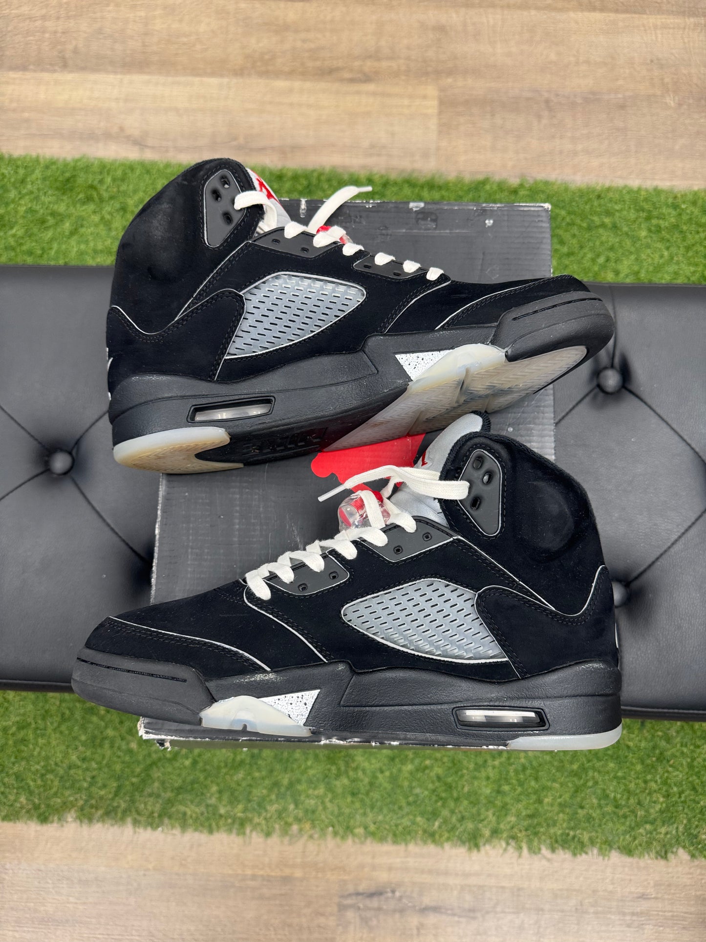 Jordan 5 Retro OG Black Metallic Reimagined - Size 8.5 (U)