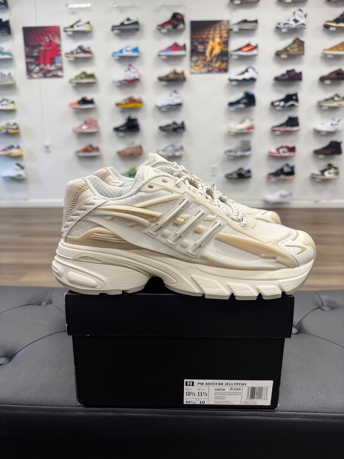 adidas Adistar Jellyfish Pharrell Williams White - Size 10.5