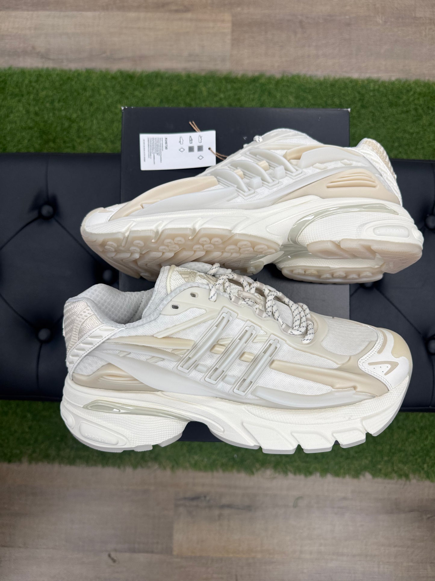 adidas Adistar Jellyfish Pharrell Williams White - Size 10.5