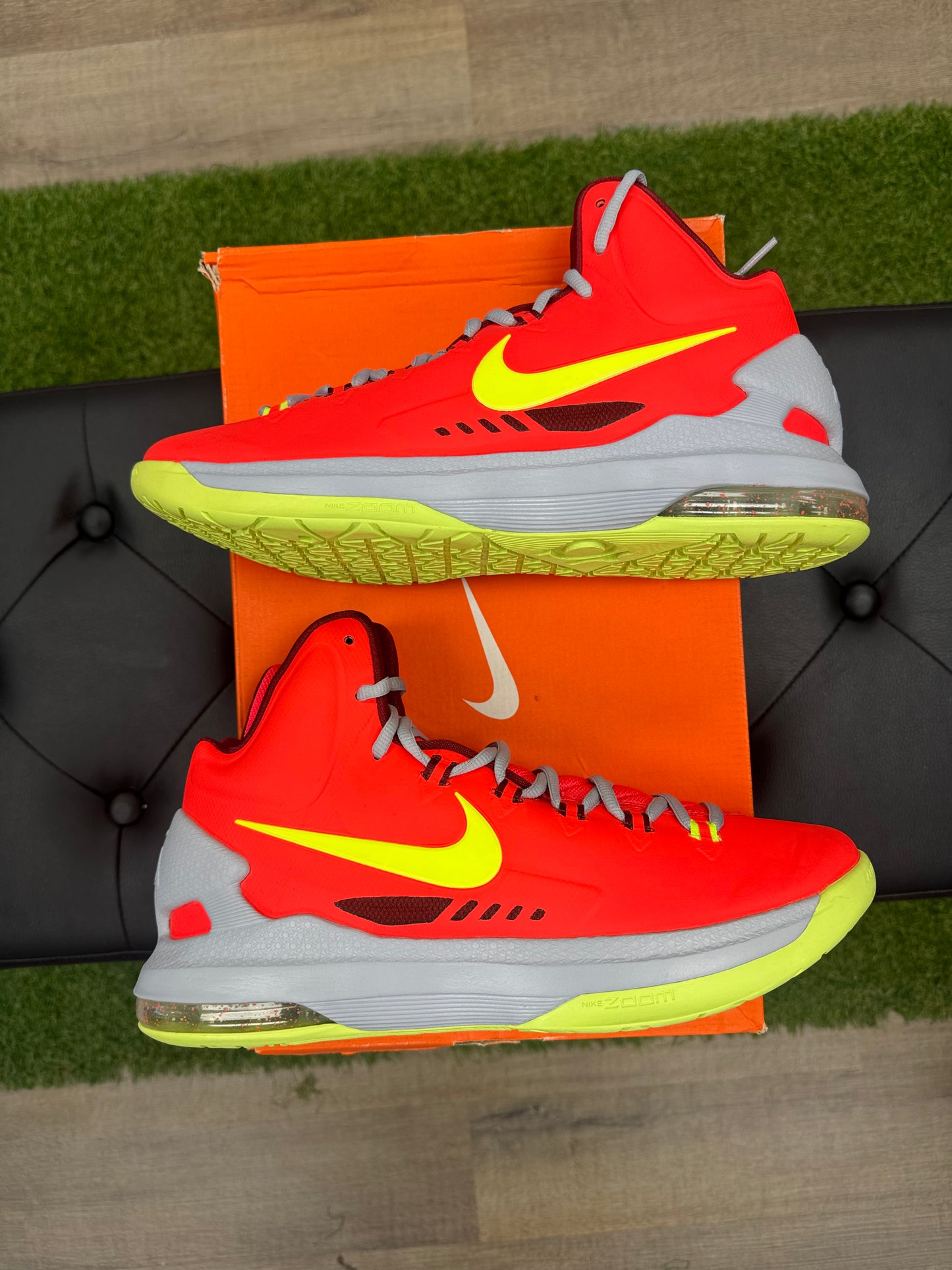 Nike KD 5 DMV - Size 10.5