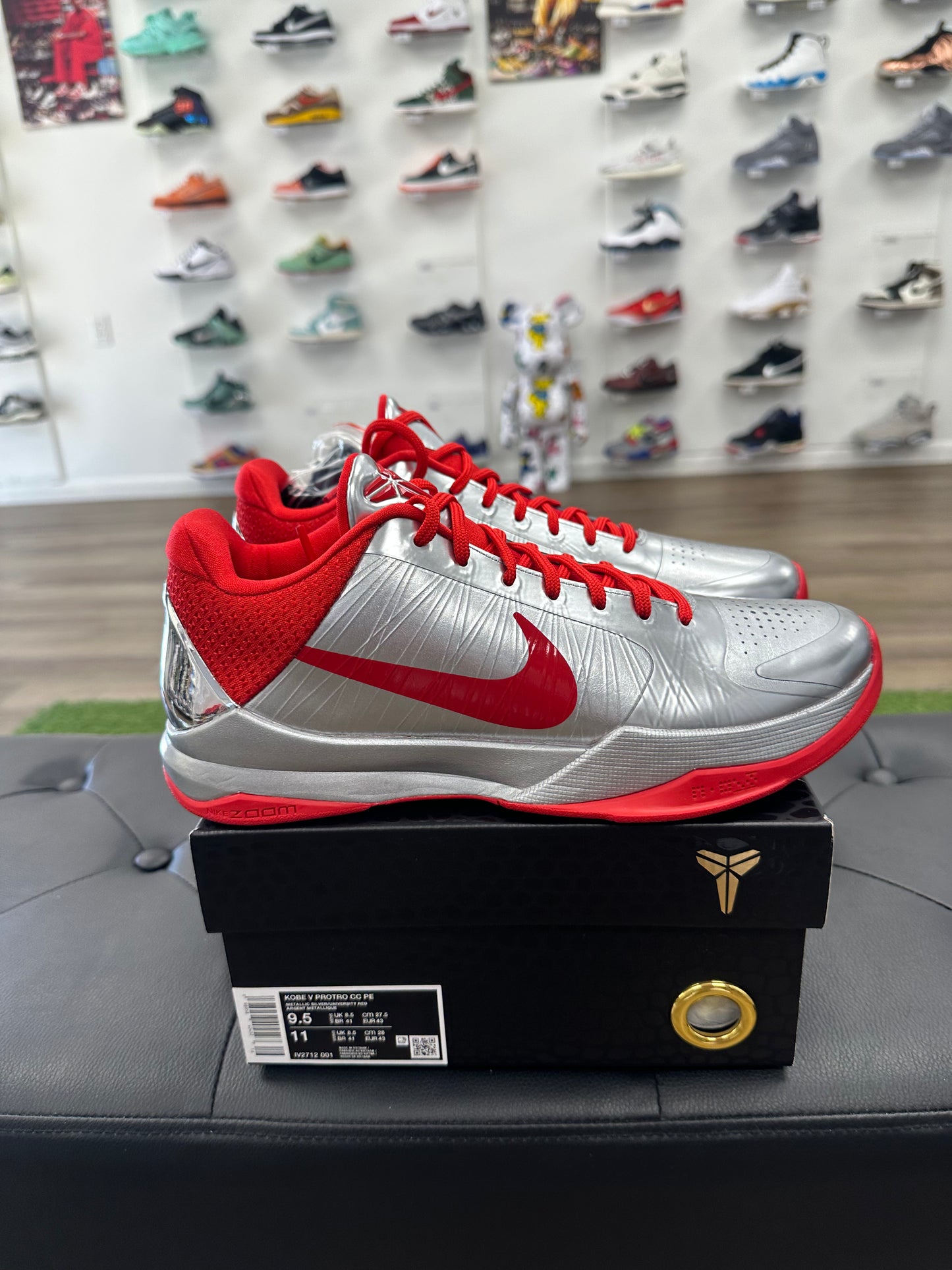 Nike Kobe 5 Protro Caitlin Clark Rookie of the Year - Size 9.5
