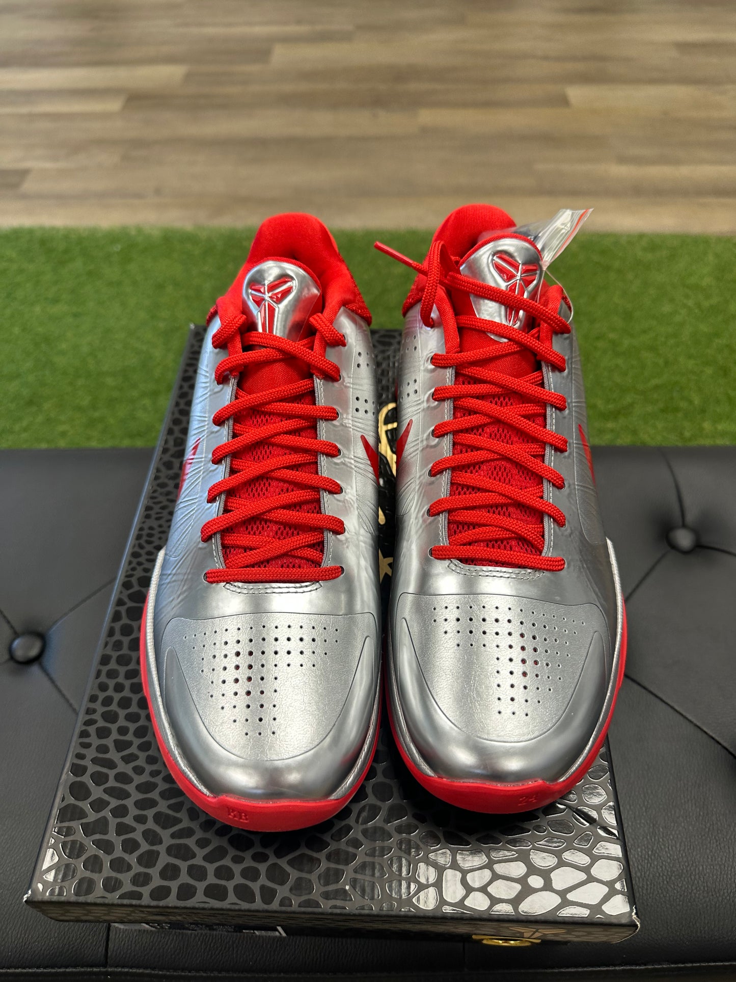 Nike Kobe 5 Protro Caitlin Clark Rookie of the Year - Size 9.5