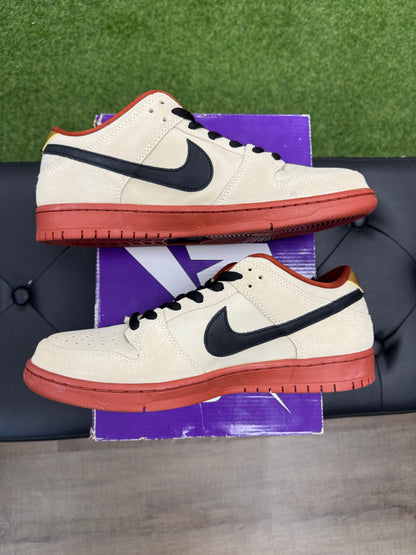 Nike SB Dunk Low Pro Hennessy - Size 11 (U)