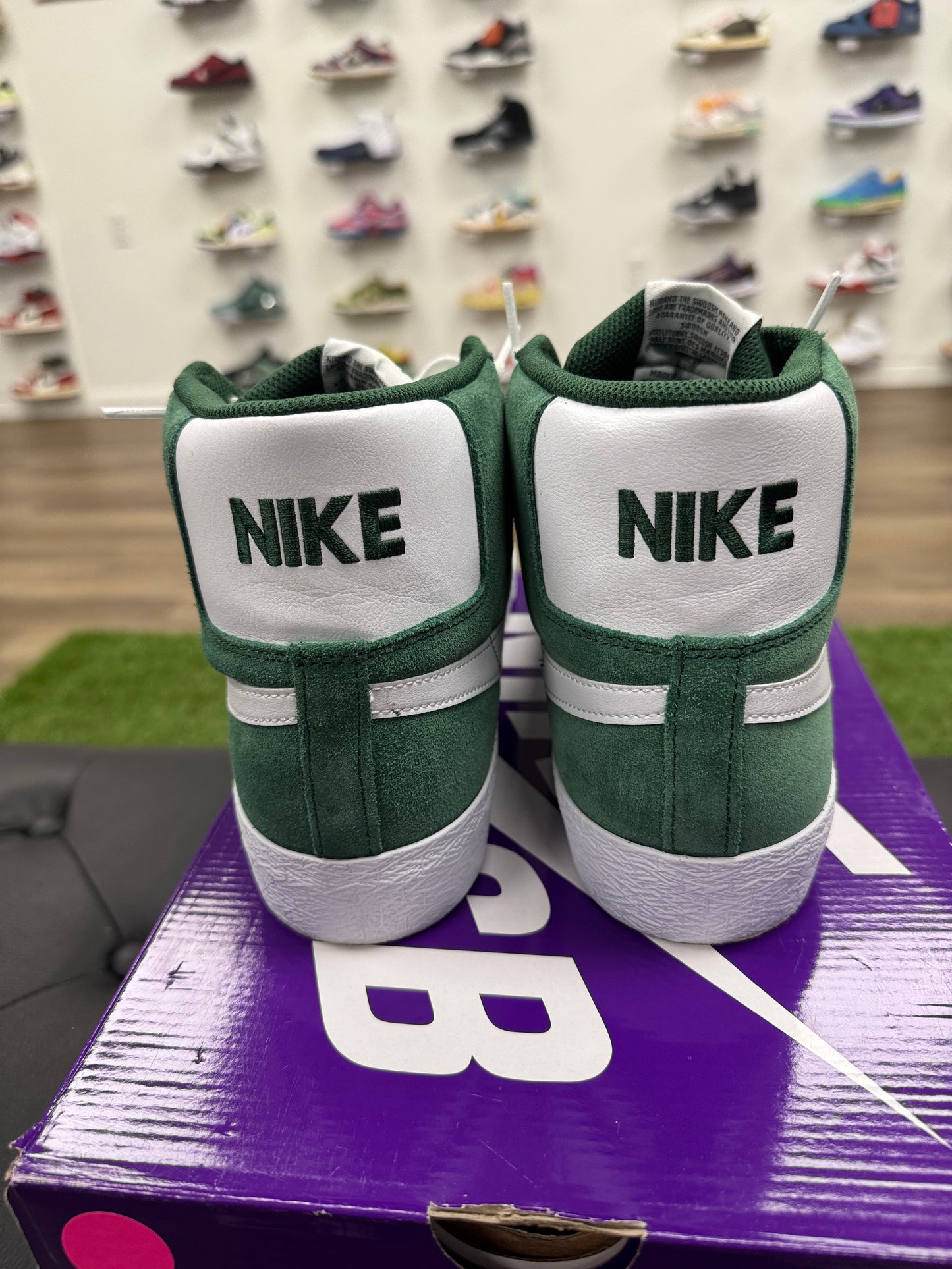 Nike SB Zoom Blazer Mid Fir White - Size 12 (U)