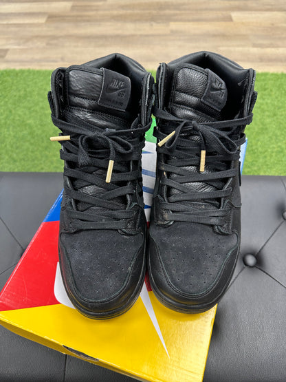 Nike SB Dunk High FAUST Black Gold - Size 11 (U)