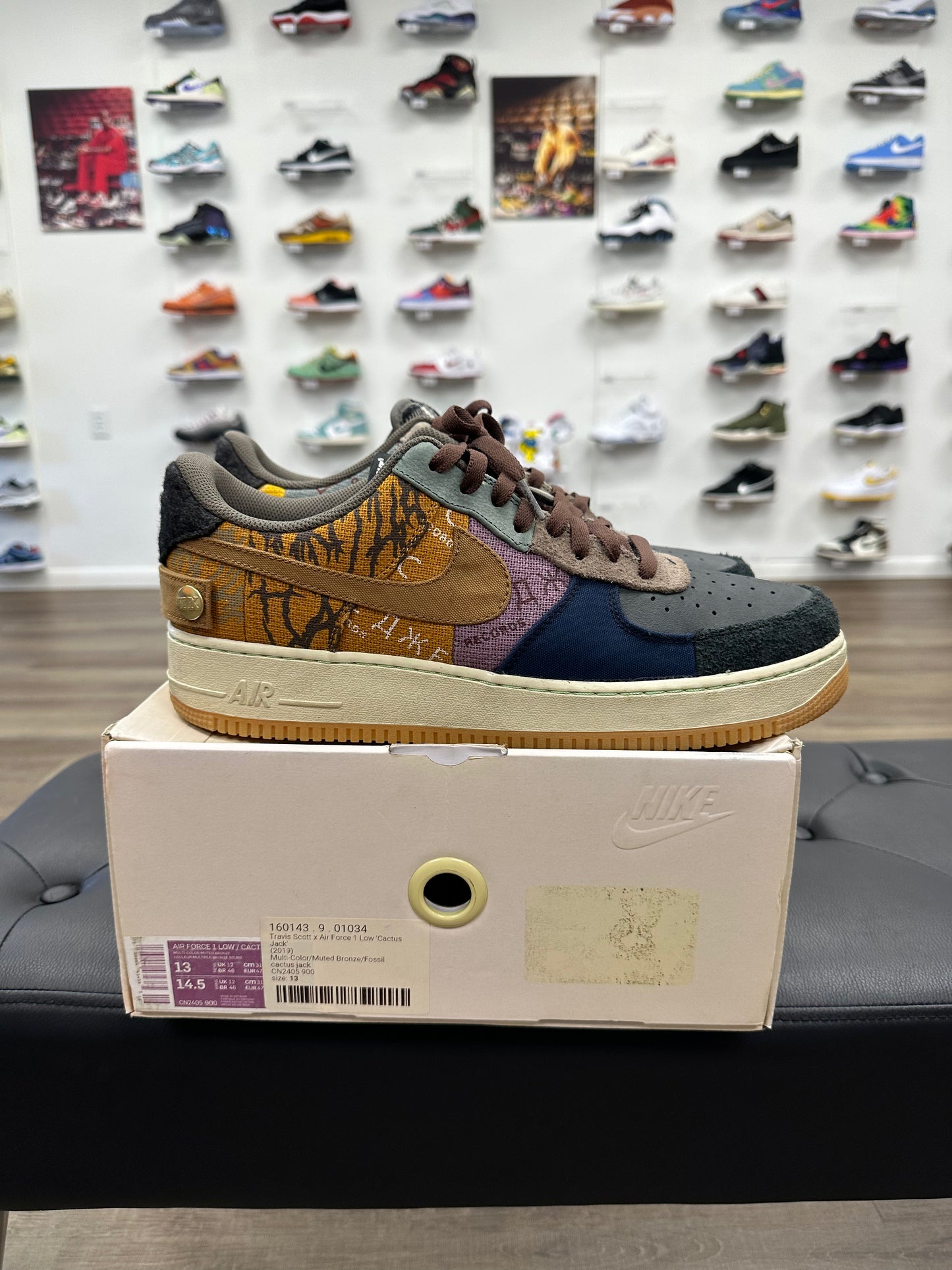 Nike Air Force 1 Low Travis Scott Cactus Jack - Size 13 (U)