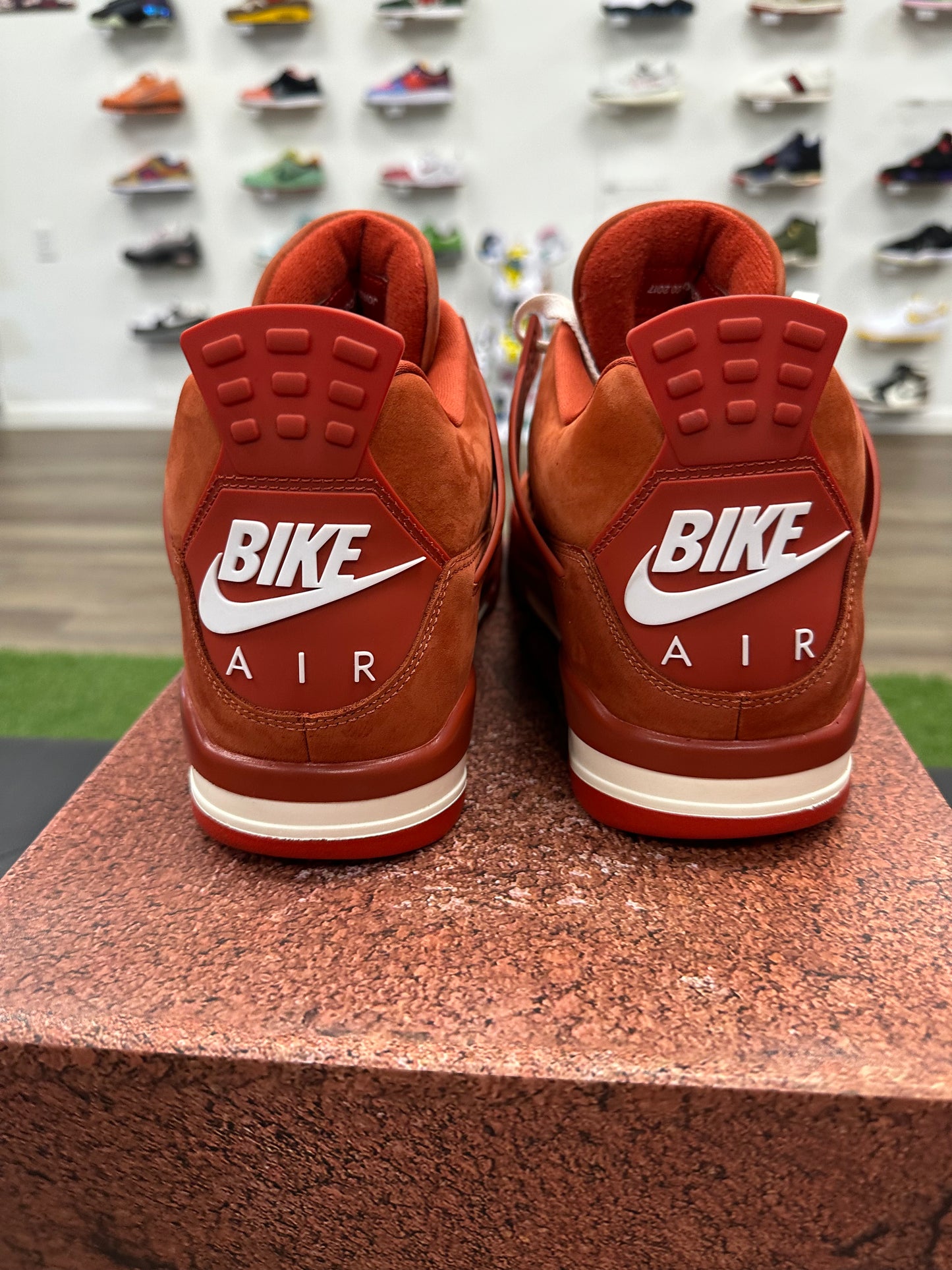 Air Jordan 4 Retro OG SP Nigel Sylvester Brick by Brick - Size 13 (U)