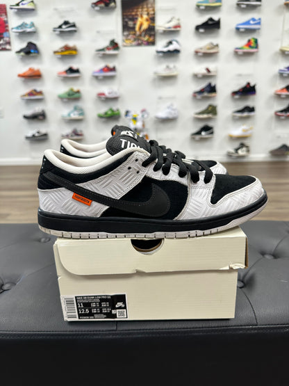 Nike SB Dunk Low TIGHTBOOTH - Size 11 (U)