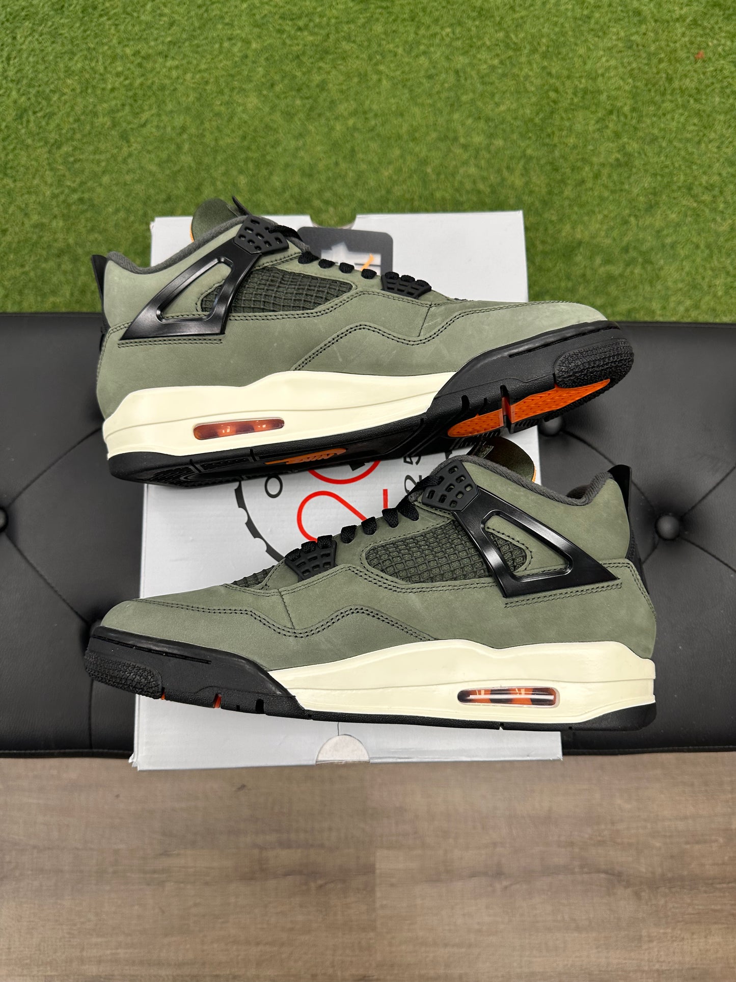 Jordan 4 Retro OG SP Undefeated (2025) - Size 10