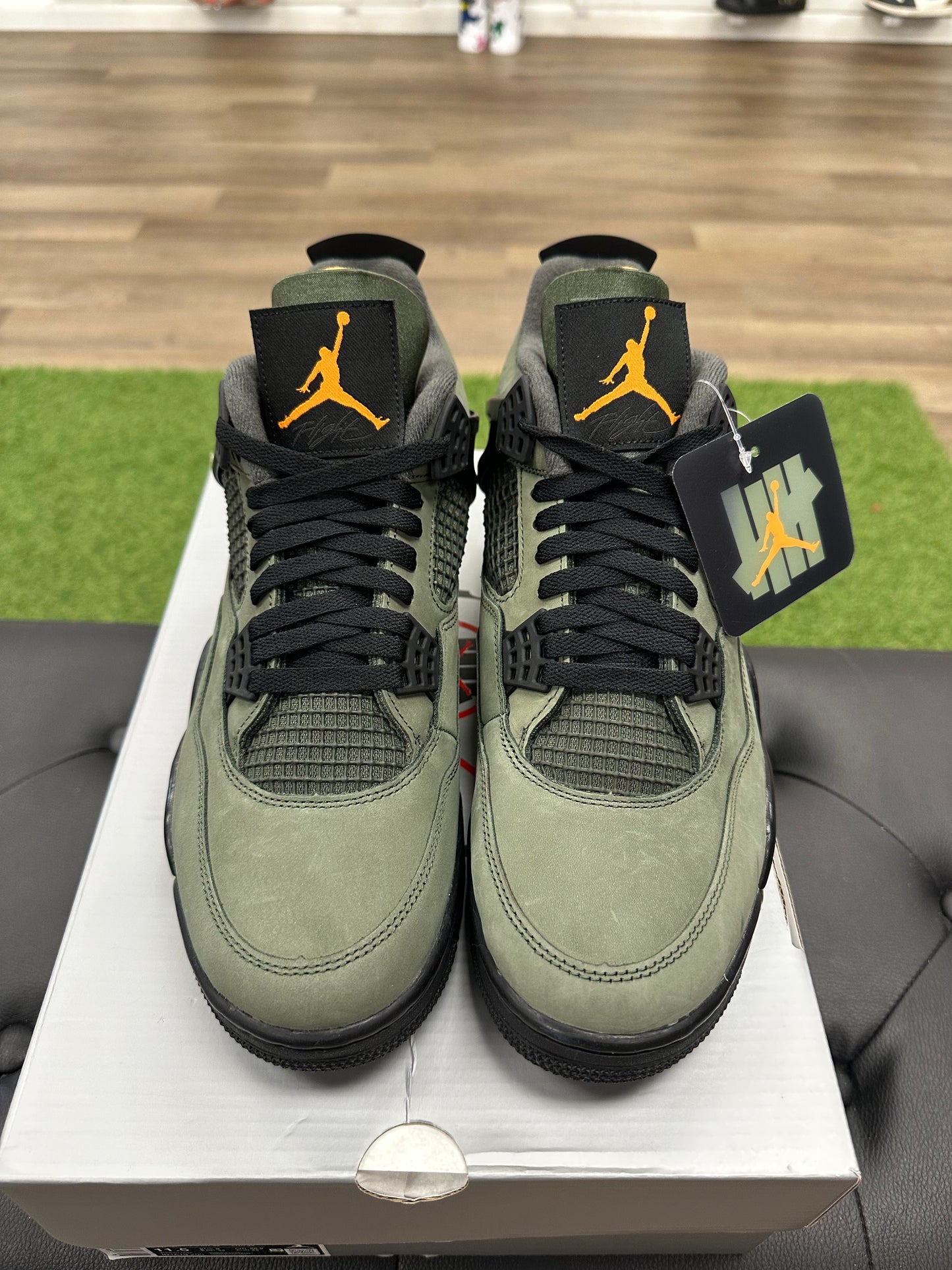 Jordan 4 Retro OG SP Undefeated (2025) - Size 10