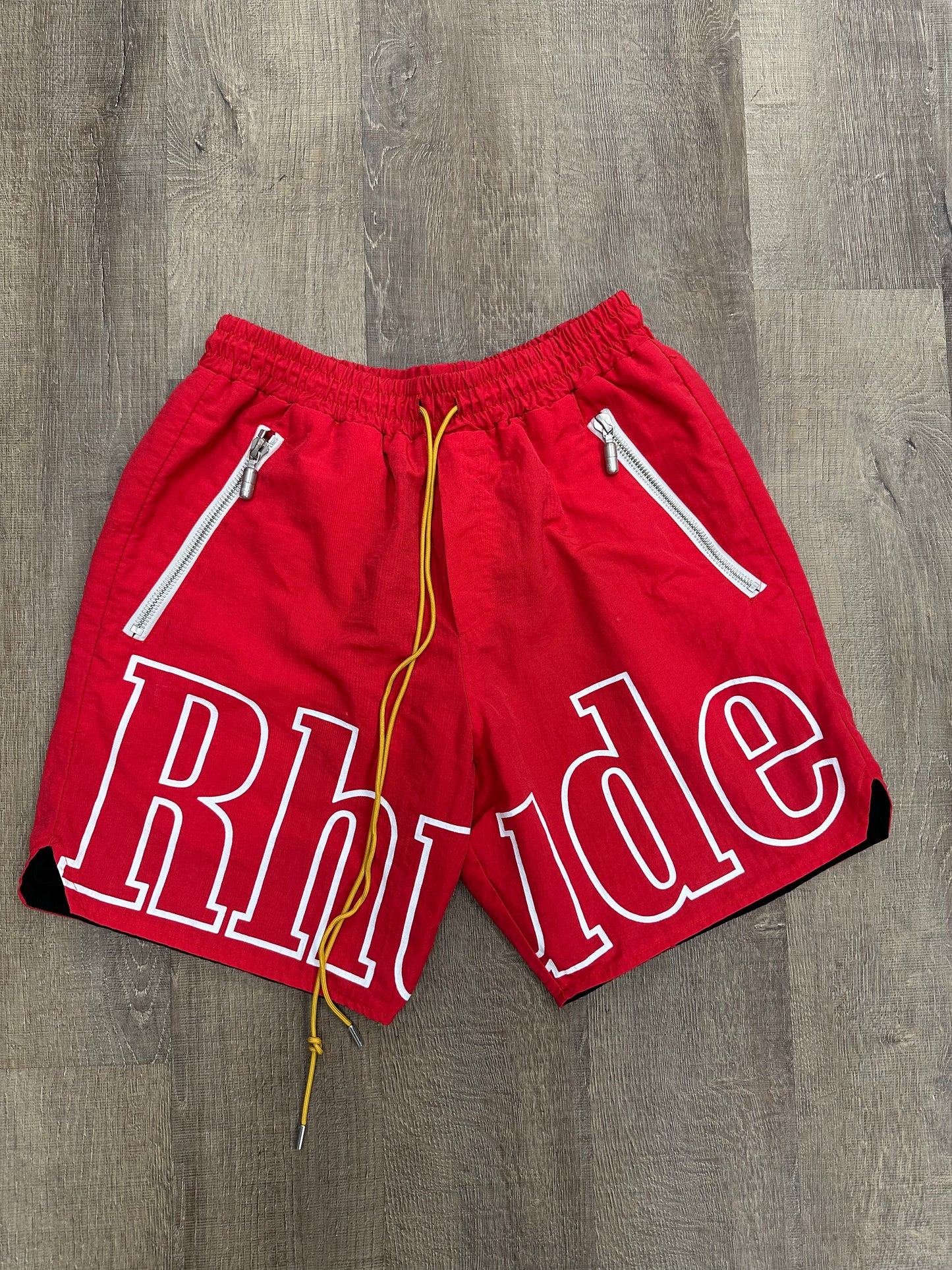Rhude Logo Shorts Red - Size Medium (U)