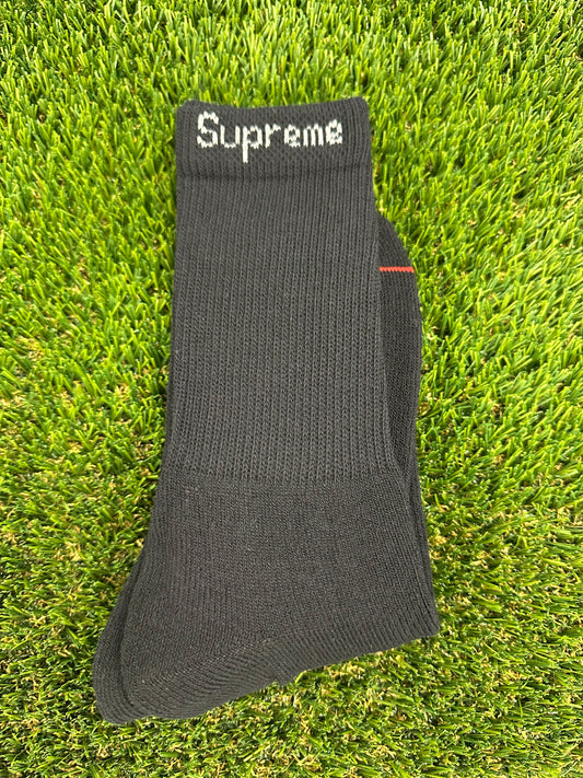 Supreme Hanes Socks (1 Pair) Black
