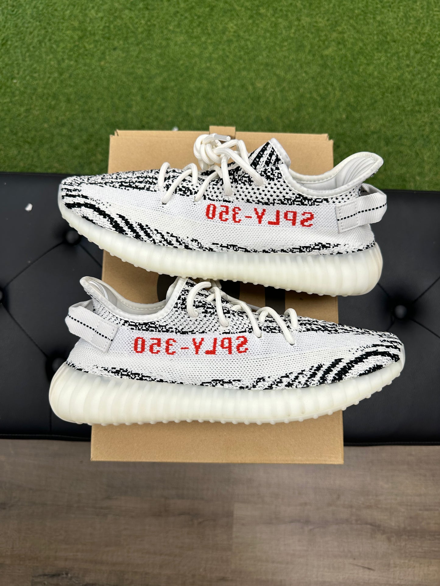 adidas Yeezy Boost 350 V2 Zebra - Size 9.5