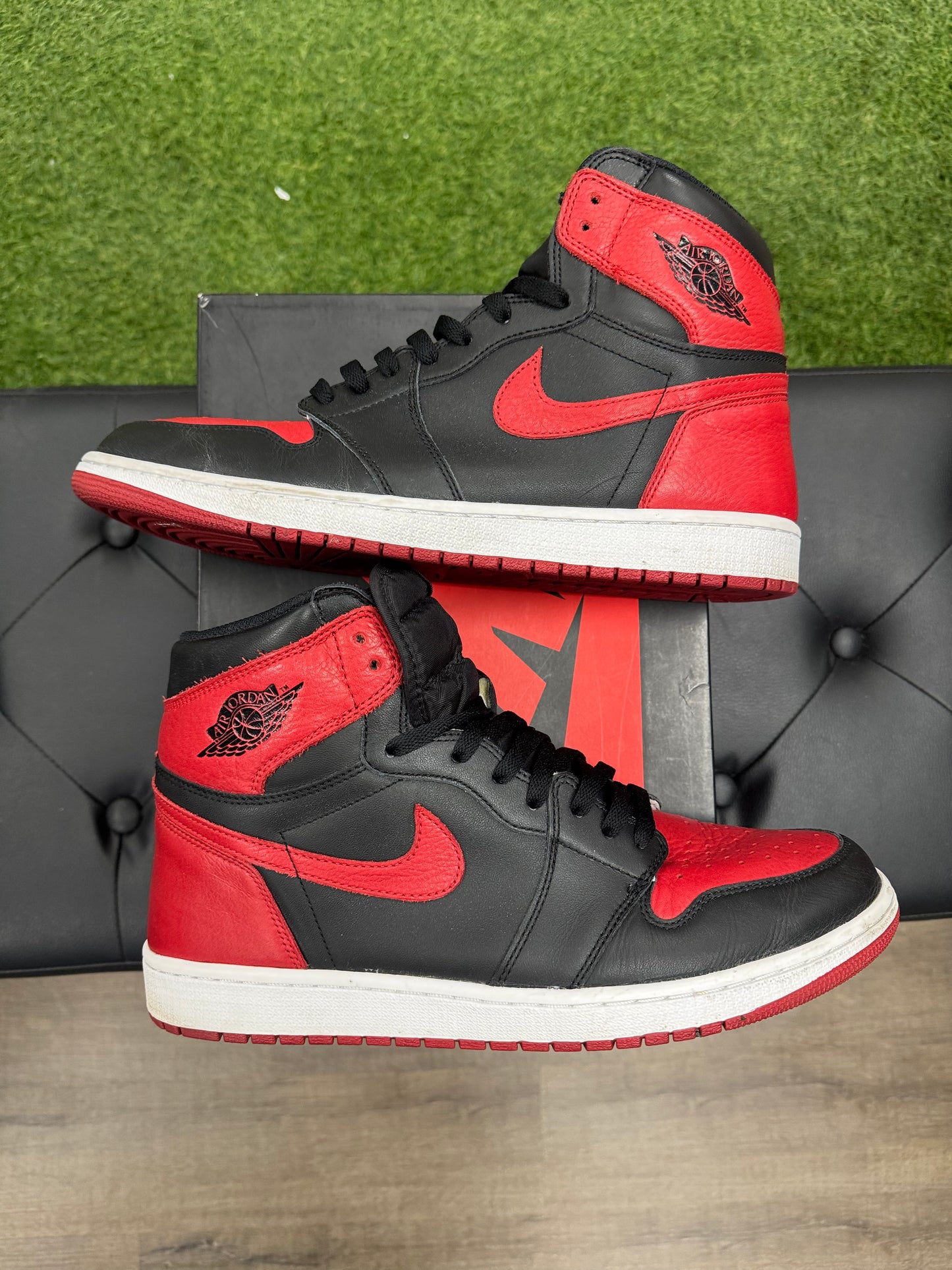 Jordan 1 Retro High Bred Banned (2016)- Mens ( U13)