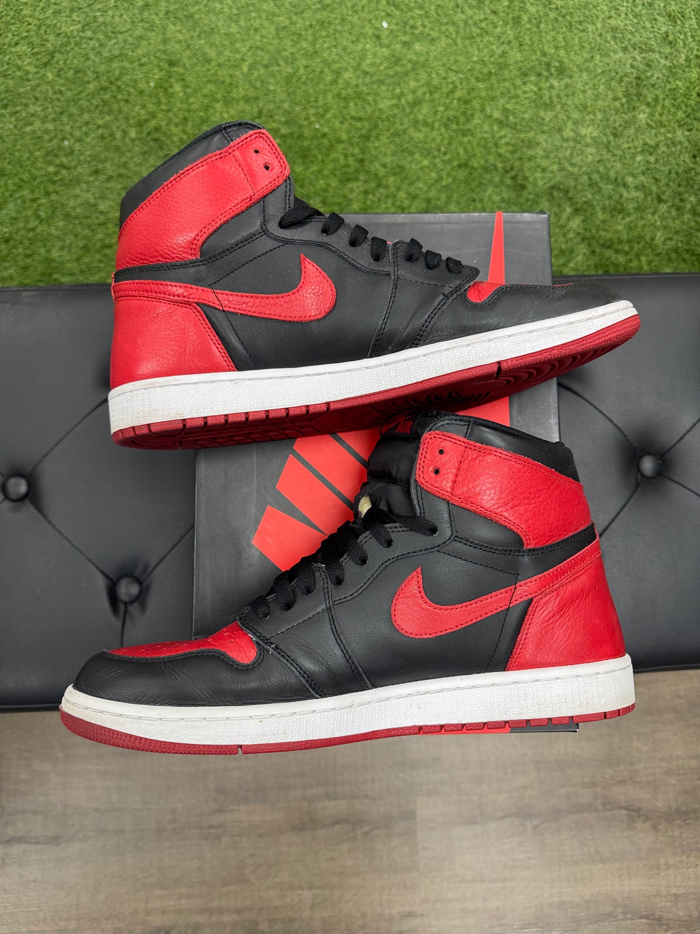 Jordan 1 Retro High Bred Banned (2016)- Mens ( U13)