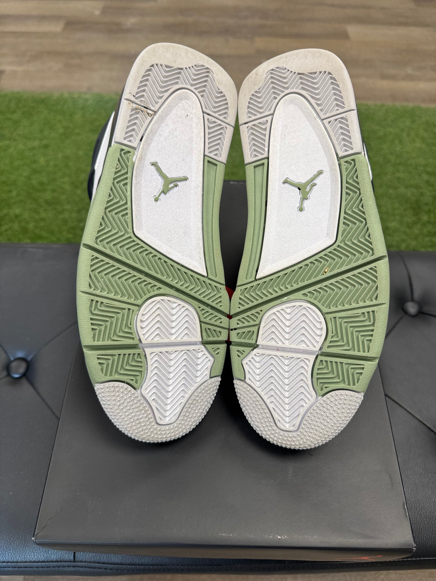 Jordan 4 Retro Seafoam (Women's)