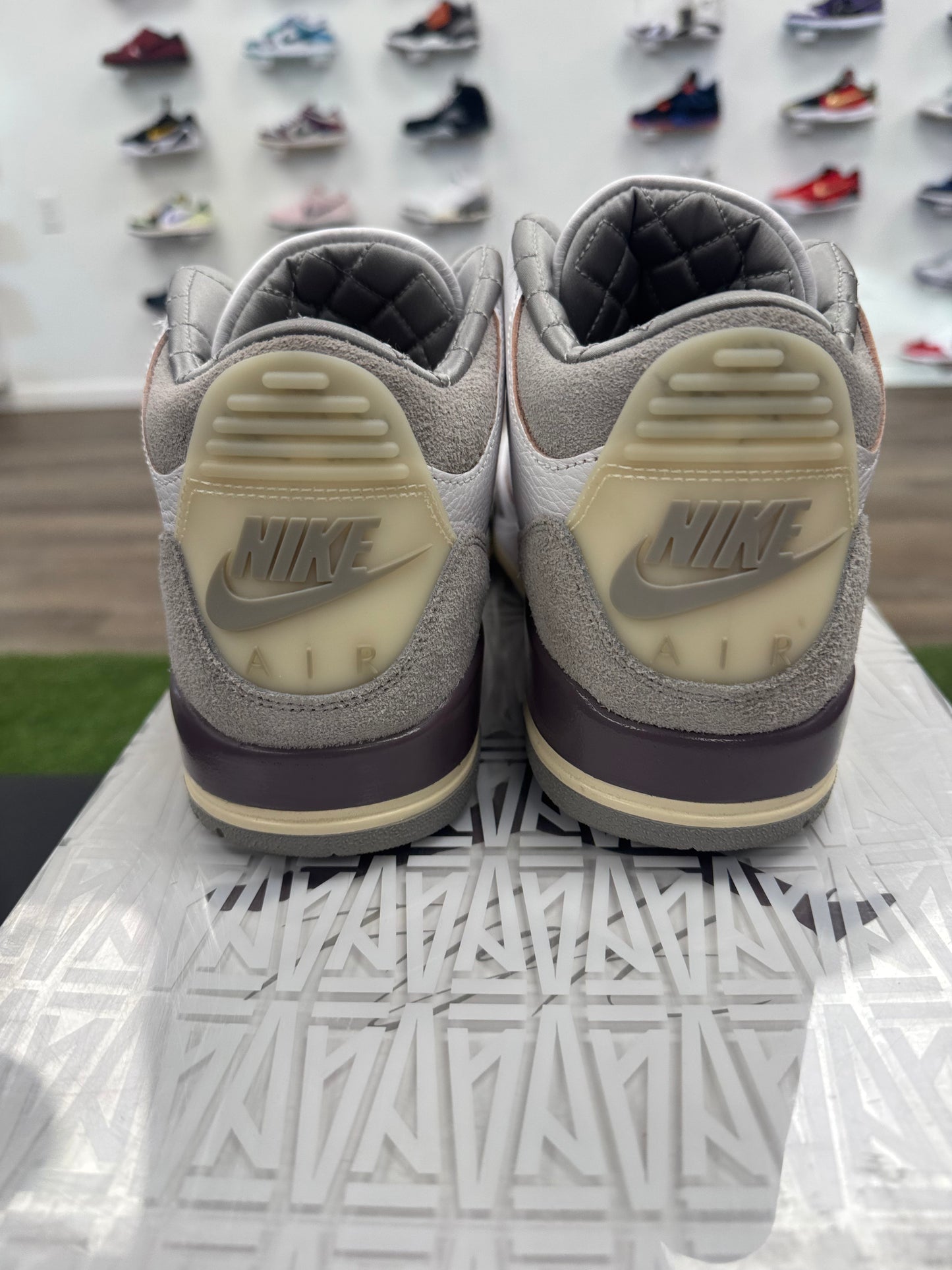 Jordan 3 Retro SP A Ma Maniére - Mens (U10.5M)