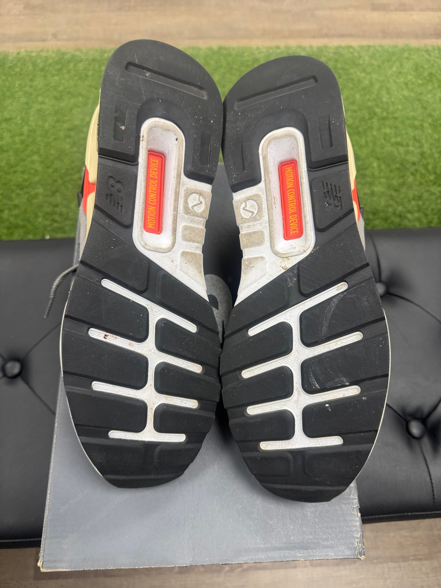 New Balance 997S Marblehead Aqua Chalk- Mens (U13)