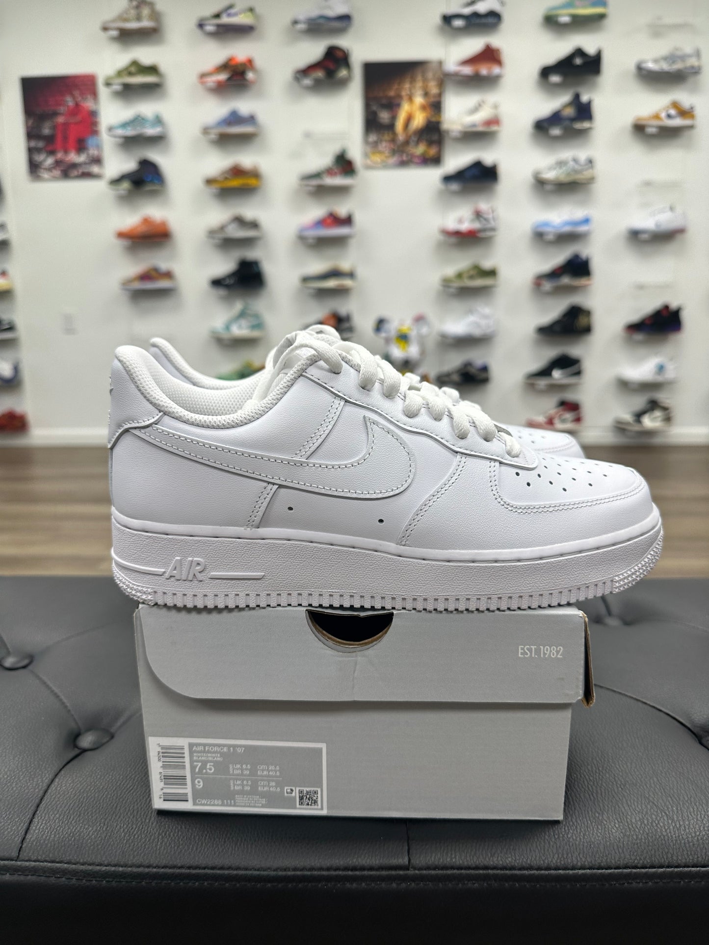 Nike Air Force 1 Low '07 White - Size 7.5
