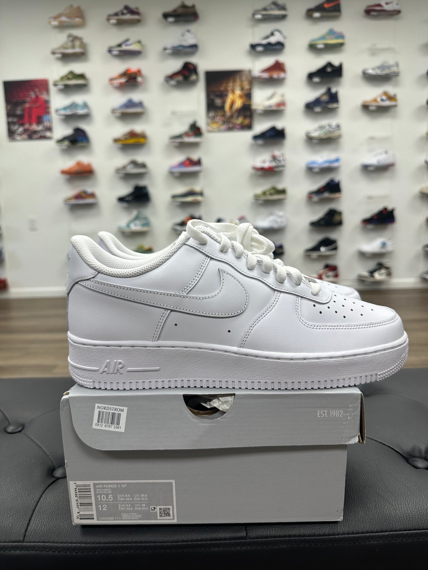 Nike Air Force 1 Low '07 White - Size 10.5 (N2)