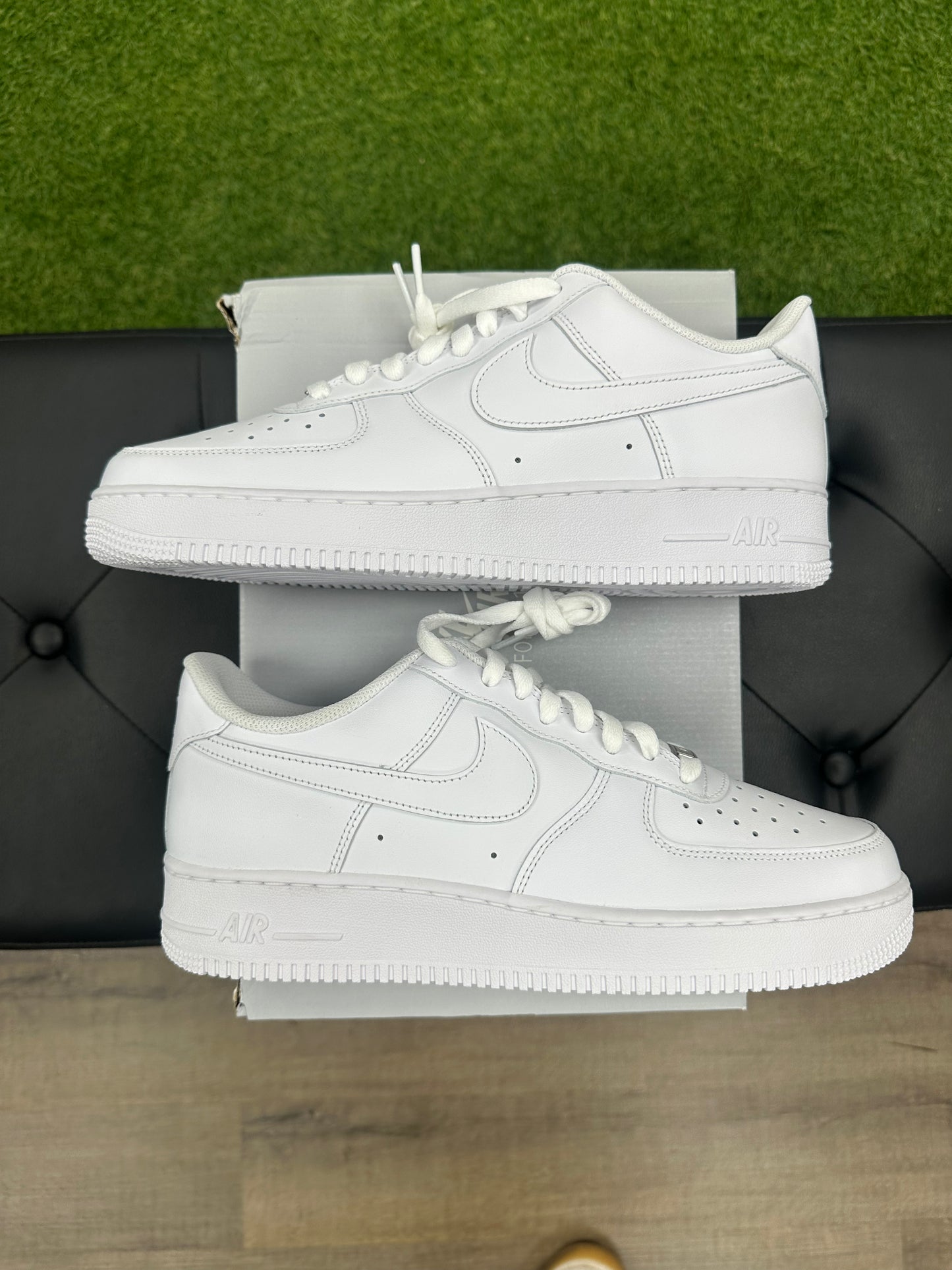 Nike Air Force 1 Low '07 White - Size 10.5 (N2)