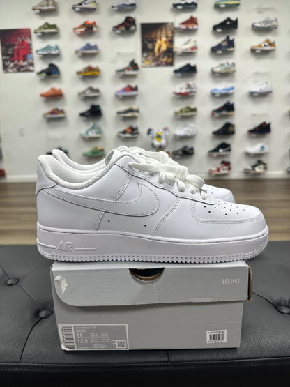 Nike Air Force 1 Low '07 White - Size 11 (N2)