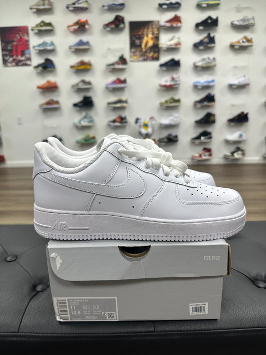 Nike Air Force 1 Low '07 White - Size 11 (N2)