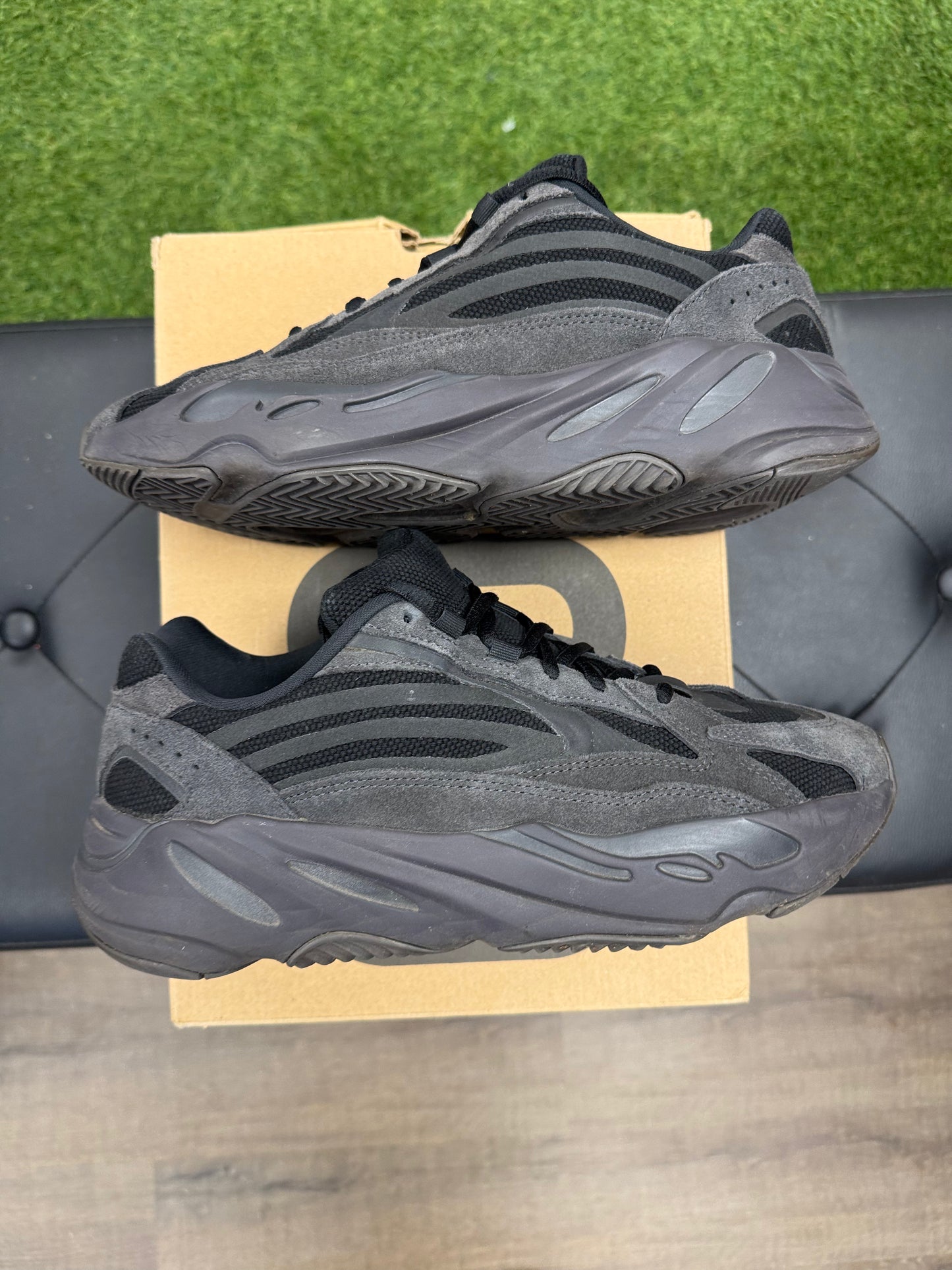 adidas Yeezy Boost 700 V2 Vanta - Mens (U9) (2)