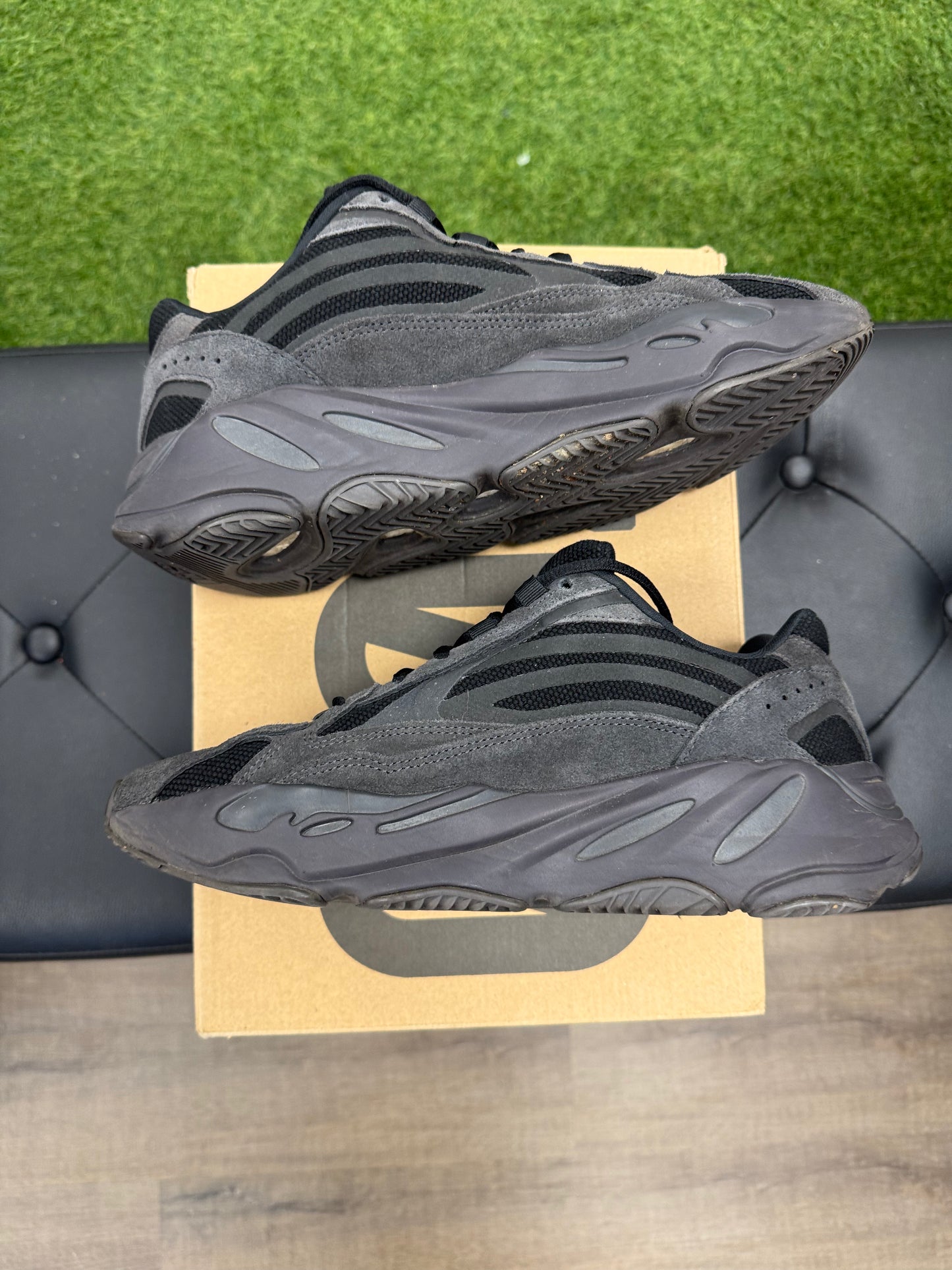 adidas Yeezy Boost 700 V2 Vanta - Mens (U9) (2)