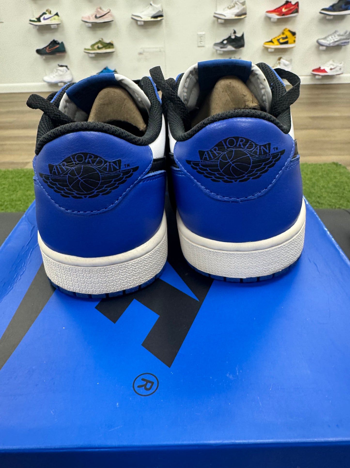 Jordan 1 Retro Low OG Game Royal - Mens (U8.5)