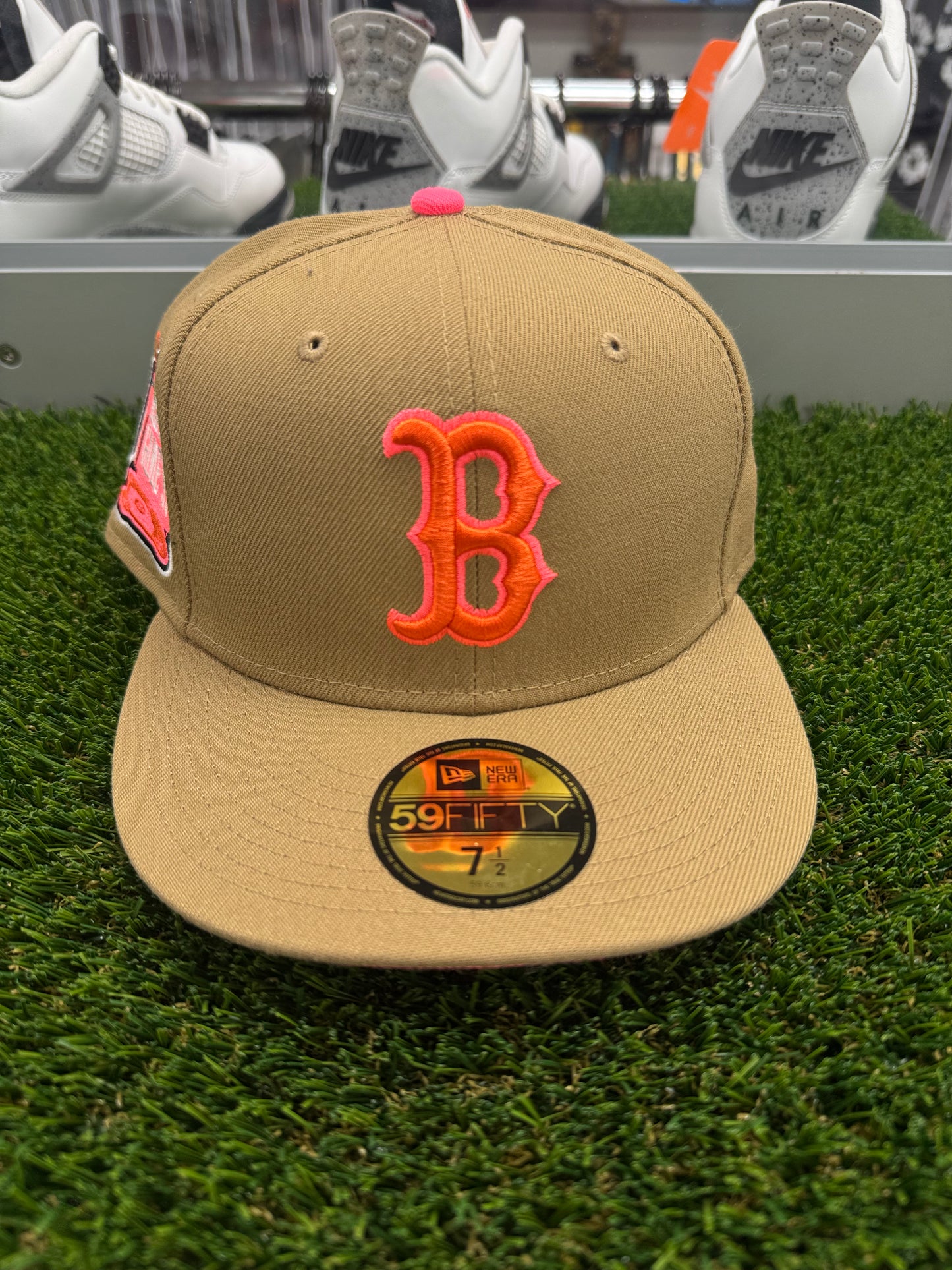 Boston Red Sox New Era Fitted Cap Dunkin Donuts 7 1/2