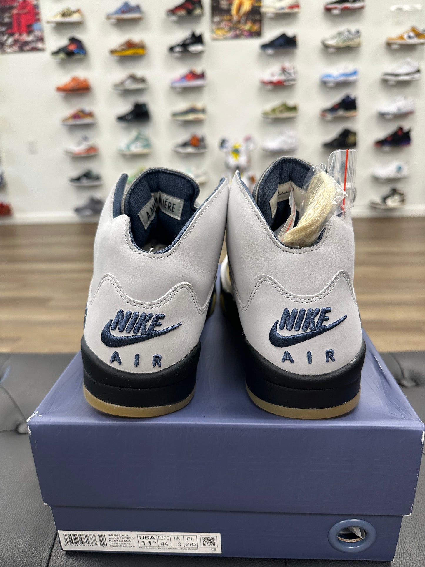 Jordan 5 Retro A Ma Maniére Dawn - Size 11.5W (10M) (U)