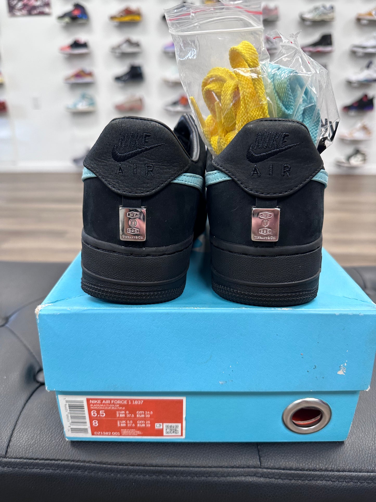 Nike Air Force 1 Low Tiffany & Co. 1837 - Size 6.5 (U)