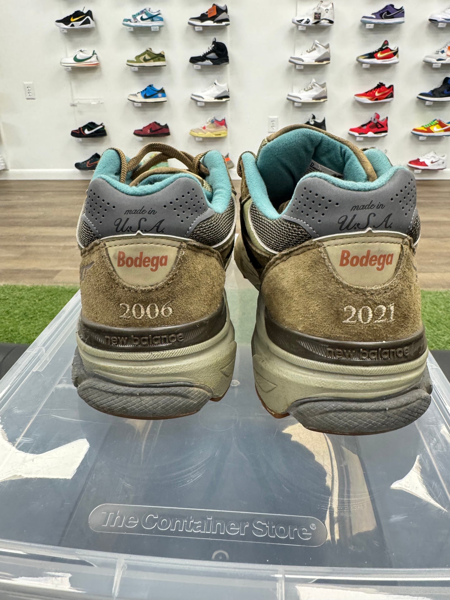 New Balance 990v3 MiUSA Bodega Here To Stay - Size 10 (U)