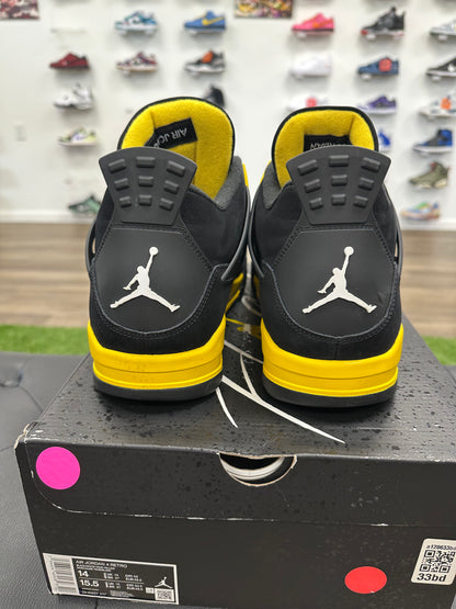Jordan 4 Retro Thunder (2023) - Size 14 (U)
